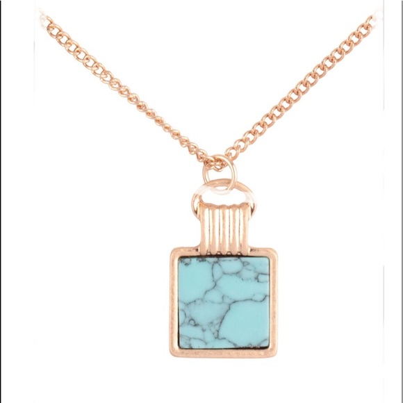 TURQUOISE NATURAL STONE SQUARE PENDANT CHARM 3 LAYERED NECKLACE SET - MATTE GOLD - Picture 2 of 4